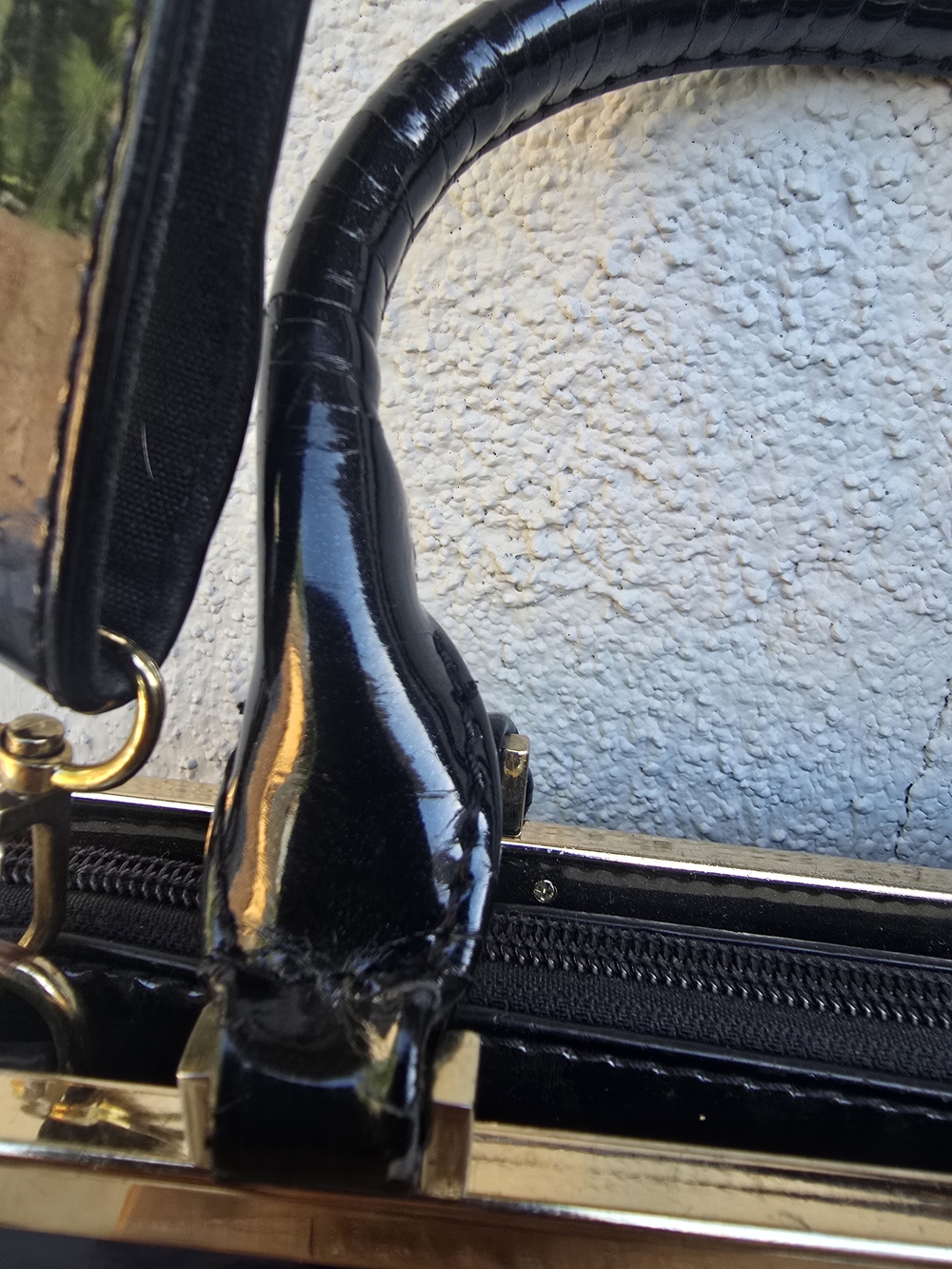 Black Blue Iridiscent Crocodrile Shoulder Bag with Gold Charm - Picture 12 of 16